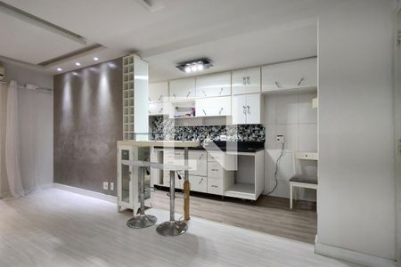 Sala de apartamento à venda com 2 quartos, 56m² em Taquara, Rio de Janeiro