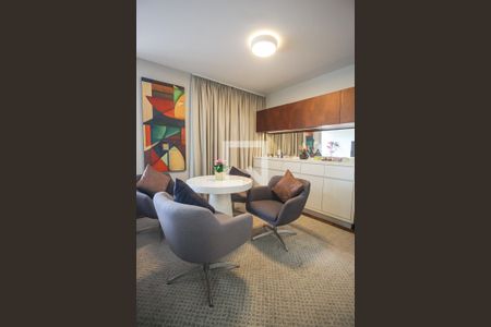 Sala de apartamento à venda com 3 quartos, 148m² em Paraíso do Morumbi, São Paulo