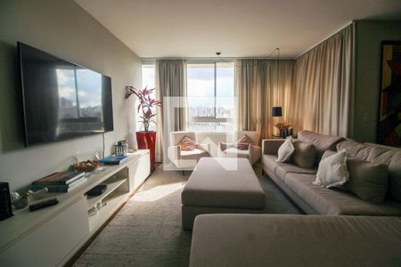 Sala de apartamento à venda com 3 quartos, 148m² em Paraíso do Morumbi, São Paulo