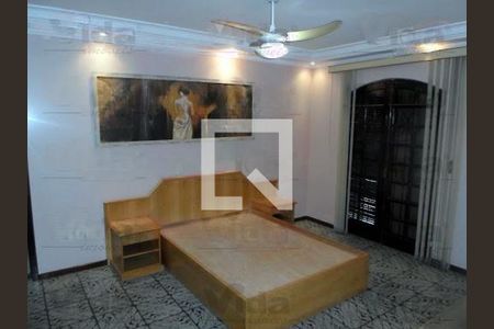 Casa à venda com 4 quartos, 350m² em Quitaúna, Osasco