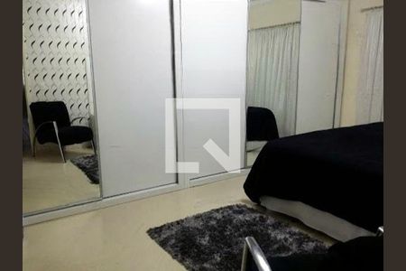 Casa à venda com 3 quartos, 210m² em Adalgisa, São Paulo