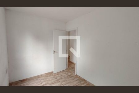 Quarto 1 de apartamento para alugar com 2 quartos, 39m² em Vila Popular, Ferraz de Vasconcelos