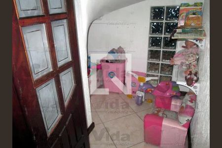 Casa à venda com 3 quartos, 155m² em Km 18, Osasco