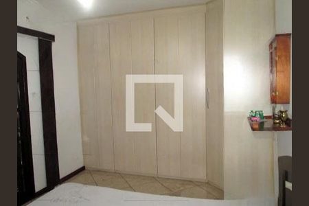 Casa à venda com 3 quartos, 155m² em Km 18, Osasco