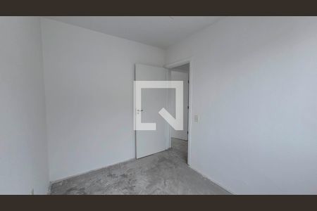 Apartamento para alugar com 2 quartos, 39m² em Jardim das Oliveiras, Itaquaquecetuba