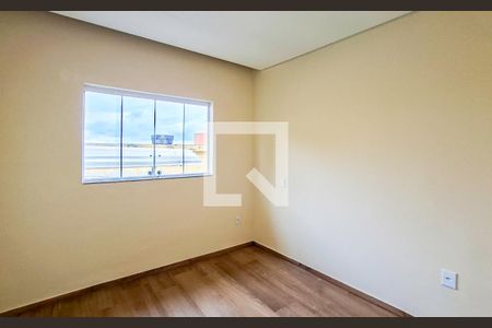 Quarto 2 de casa para alugar com 2 quartos, 70m² em Vera Cruz, Belo Horizonte