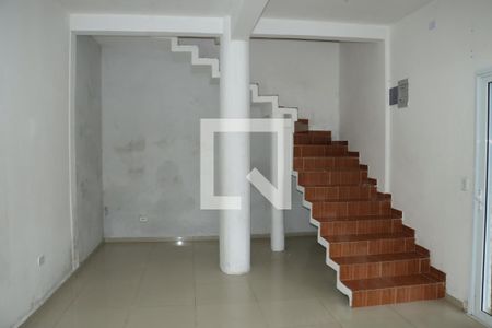 Casa para alugar com 3 quartos, 300m² em Nhambuca, Cotia