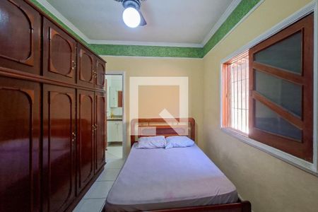 Suite de casa para alugar com 3 quartos, 200m² em Vila Caiçara, Praia Grande