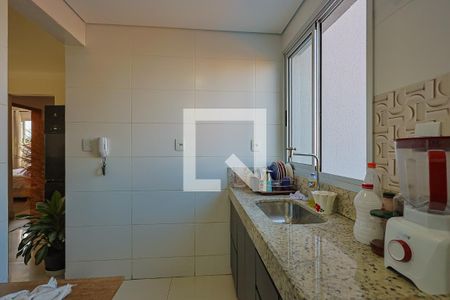 Apartamento à venda com 3 quartos, 75m² em Santa Amelia, Belo Horizonte