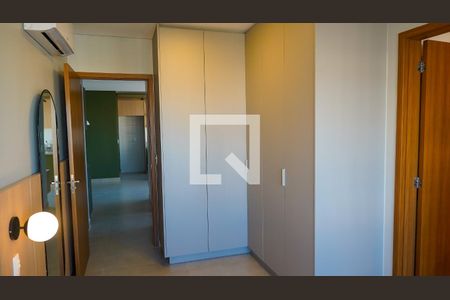 Quarto 1 de apartamento para alugar com 2 quartos, 70m² em Setor Bueno, Goiânia
