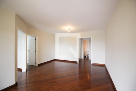 Sala de apartamento para alugar com 2 quartos, 210m² em Vila Nova Conceição, São Paulo