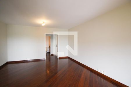 Sala de apartamento para alugar com 2 quartos, 210m² em Vila Nova Conceição, São Paulo
