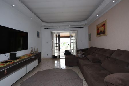 Sala de casa à venda com 3 quartos, 125m² em Jardim Santa Adelia, São Paulo