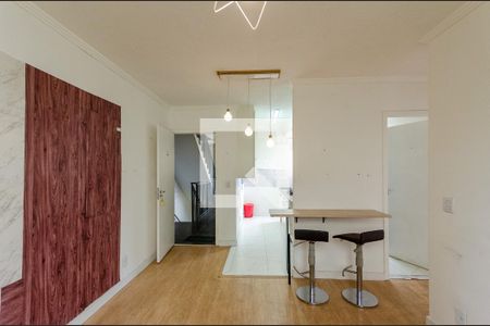 Sala de apartamento para alugar com 2 quartos, 59m² em Vila Jaraguá, São Paulo