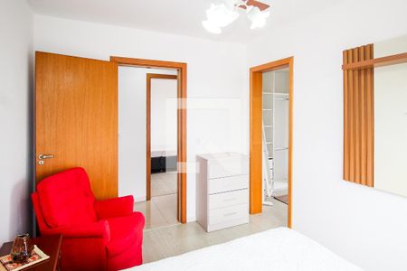 Suíte 1 de apartamento para alugar com 2 quartos, 103m² em Vila Ipiranga, Porto Alegre