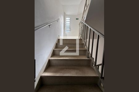 Area Comum - Escada de apartamento à venda com 2 quartos, 70m² em Vila Hulda, Guarulhos
