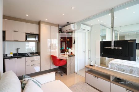 Sala/Cozinha de apartamento à venda com 1 quarto, 36m² em Barra Funda, São Paulo
