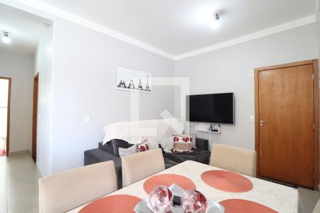 Sala de apartamento para alugar com 2 quartos, 78m² em Novo Mundo, Uberlândia