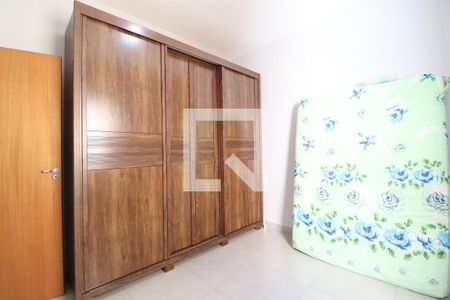 Quarto 1 de apartamento para alugar com 2 quartos, 78m² em Novo Mundo, Uberlândia