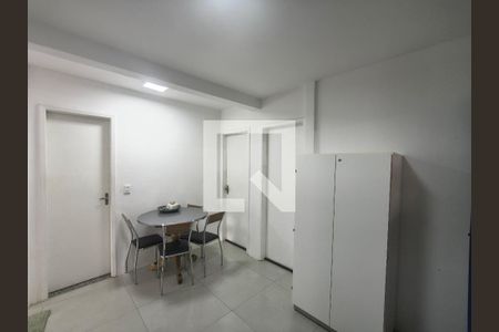 Cozinha de casa de condomínio para alugar com 3 quartos, 298m² em Jacarepaguá, Rio de Janeiro