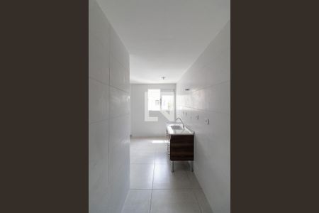 Sala/Cozinha/Área de Serviço  de apartamento para alugar com 2 quartos, 40m² em Vila Ré, São Paulo