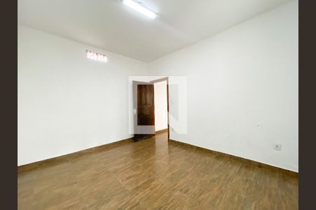 Casa para alugar com 1 quarto, 45m² em Califórnia, Belo Horizonte