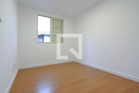 Quarto 1 de apartamento para alugar com 2 quartos, 44m² em Jardim Esperanca, Mogi das Cruzes