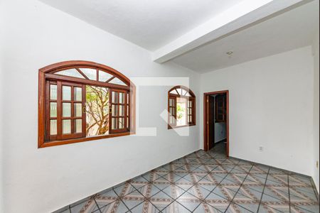 Sala 2 de casa para alugar com 3 quartos, 300m² em Padre Eustáquio, Belo Horizonte