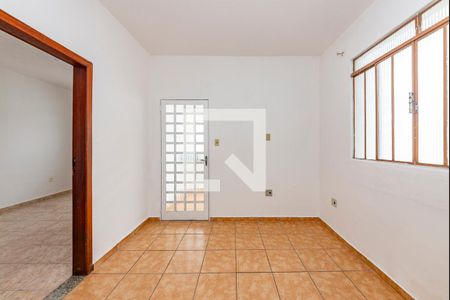 Sala  de casa para alugar com 3 quartos, 300m² em Padre Eustáquio, Belo Horizonte