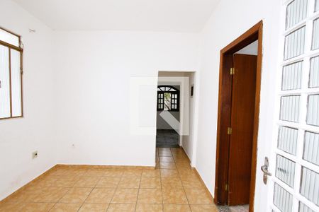 Sala de casa para alugar com 3 quartos, 300m² em Padre Eustáquio, Belo Horizonte