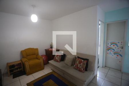 Sala de apartamento para alugar com 2 quartos, 45m² em Camargos, Belo Horizonte