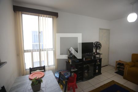 Sala de apartamento para alugar com 2 quartos, 45m² em Camargos, Belo Horizonte