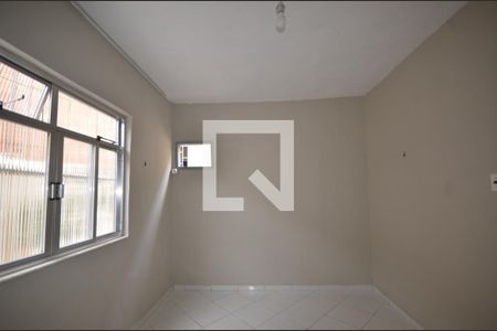 Quarto 2    de casa para alugar com 2 quartos, 70m² em Vaz Lobo, Rio de Janeiro