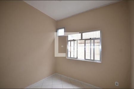 Quarto 1 de casa para alugar com 2 quartos, 70m² em Vaz Lobo, Rio de Janeiro