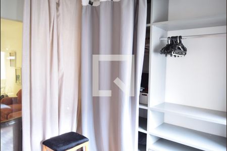 Quarto de apartamento à venda com 2 quartos, 50m² em Jardim Paulista, São Paulo