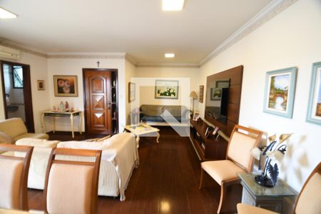 Sala de apartamento à venda com 3 quartos, 221m² em Cambuí, Campinas