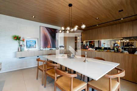 Sala de apartamento à venda com 3 quartos, 178m² em Jardim das Acacias, São Paulo