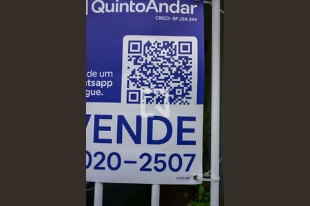 Fachada de casa à venda com 2 quartos, 100m² em Chácara Agrindus, Taboão da Serra