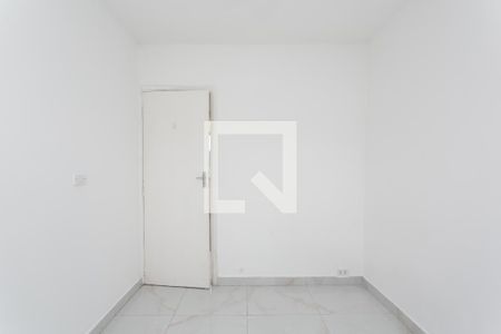 Quarto 1  de apartamento para alugar com 2 quartos, 42m² em Conjunto Residencial José Bonifácio, São Paulo