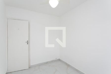 Quarto 1  de apartamento para alugar com 2 quartos, 42m² em Conjunto Residencial José Bonifácio, São Paulo