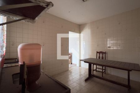 Edícula de casa à venda com 3 quartos, 200m² em Vila Paulista, Guarulhos