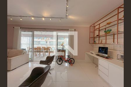 Sala de apartamento à venda com 3 quartos, 145m² em Barra Funda, São Paulo