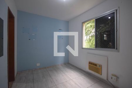 Suíte de apartamento para alugar com 2 quartos, 60m² em Taquara, Rio de Janeiro