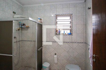 Banheiro da Suíte Casa 1 de casa à venda com 5 quartos, 250m² em Jardim das Laranjeiras (zona Sul), Diadema