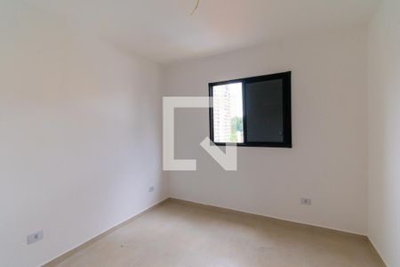 Quarto 2 de apartamento para alugar com 2 quartos, 40m² em Vila Charlote, São Paulo