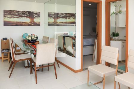 Sala de apartamento para alugar com 3 quartos, 85m² em Stiep, Salvador