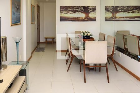 Sala de apartamento para alugar com 2 quartos, 85m² em Stiep, Salvador