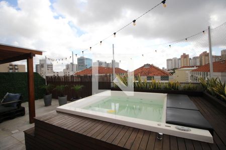 Hidromassagem  de apartamento à venda com 3 quartos, 5m² em Vila Ipiranga, Porto Alegre