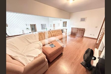 Casa à venda com 4 quartos, 400m² em Jardim Guedala, São Paulo