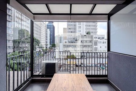 Varanda de kitnet/studio para alugar com 1 quarto, 31m² em Vila Mariana, São Paulo
